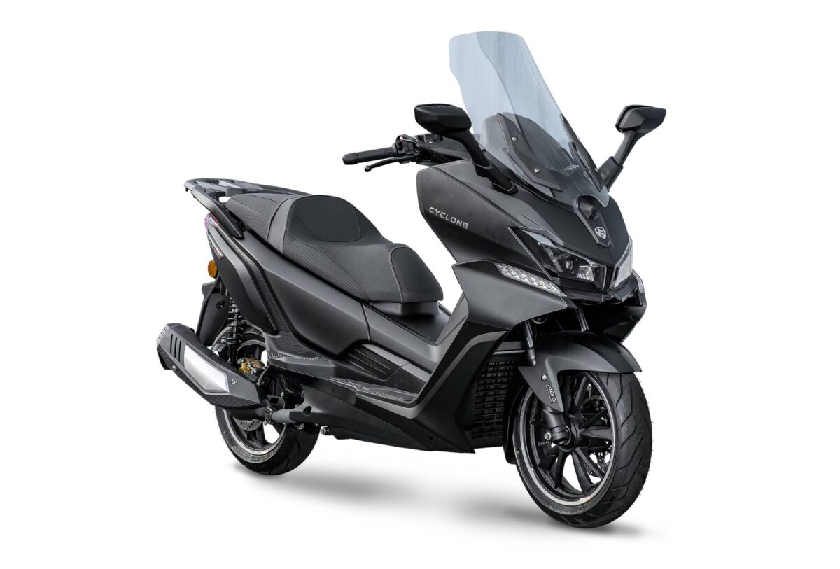 Cyclone Scooter RT3S - Imagen 3