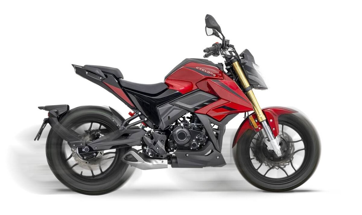 Cyclone Naked Battlo 2025 - Imagen 2